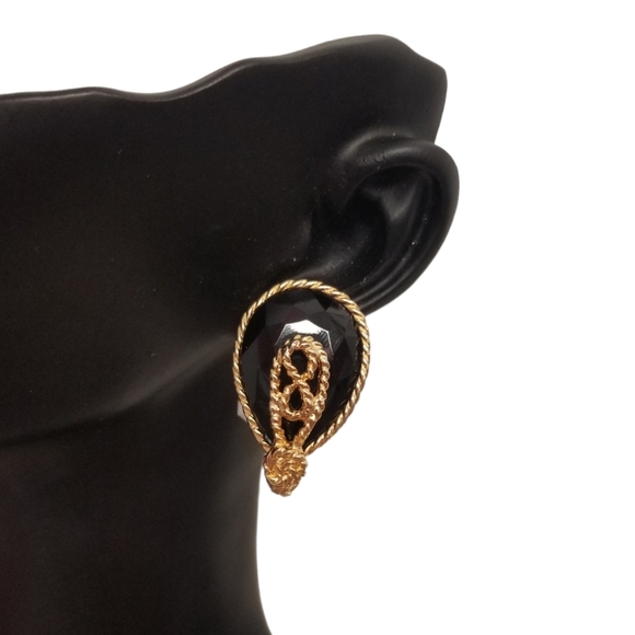 ELLEN DESIGNS VINTAGE 1980s BLACK GLASS & GOLDTONE CLIP ON STATEMENT EARRINGS - Picture 1 of 7